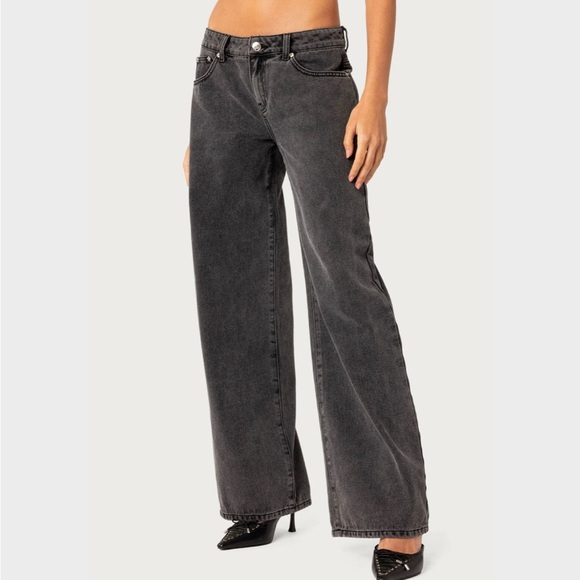 Edikted Raelynn Washed Low Rise Baggy Jeans - Picture 3 of 5
